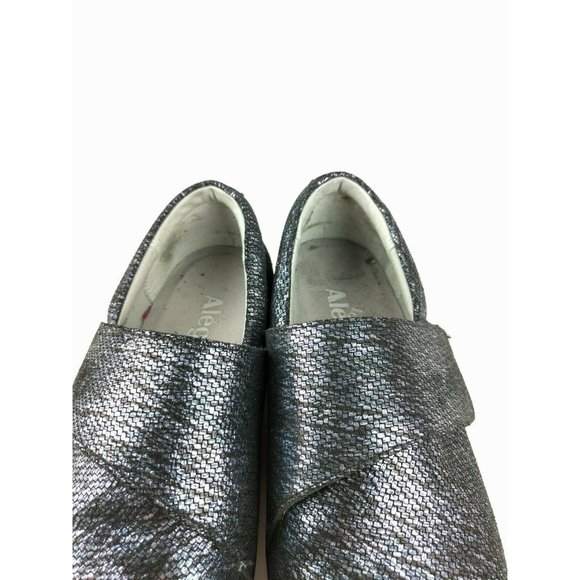Alegria Size 36 W 6-6.5 W Blue Metallic Hook Loop - Picture 5 of 11